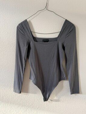 NWOT House of Harlow 1960 Grey Square Neck Long Sleeve Bodysuit - M